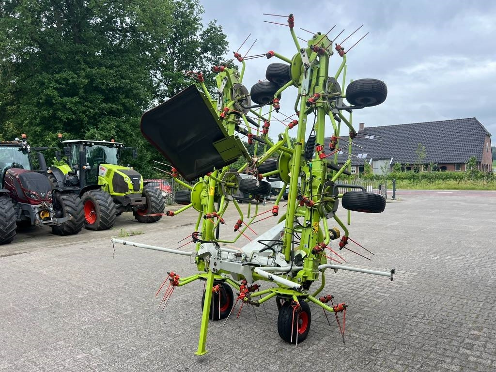 Claas Volto 1100 - Tedder/ Rake: picture 4 Claas Volto 1100 - Tedder/ Rake: picture 4