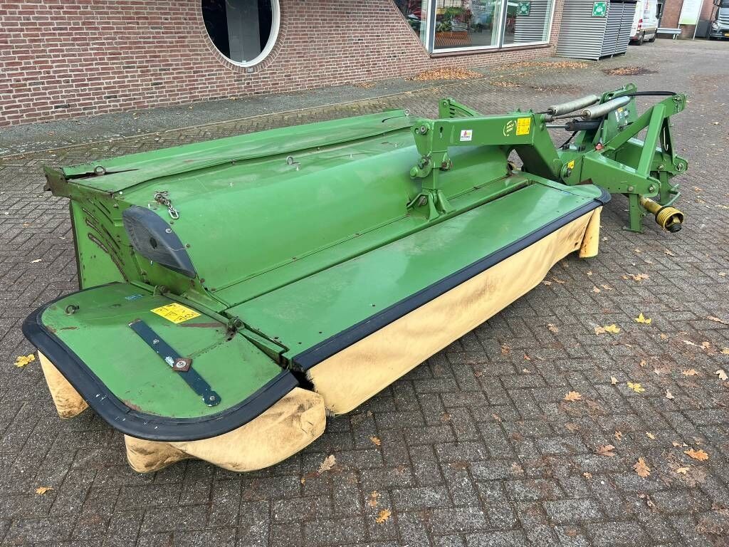 Krone Easy Cut R 320CV Krone Easy Cut R 320CV - Mower: picture 4 Krone Easy Cut R 320CV Krone Easy Cut R 320CV - Mower: picture 4