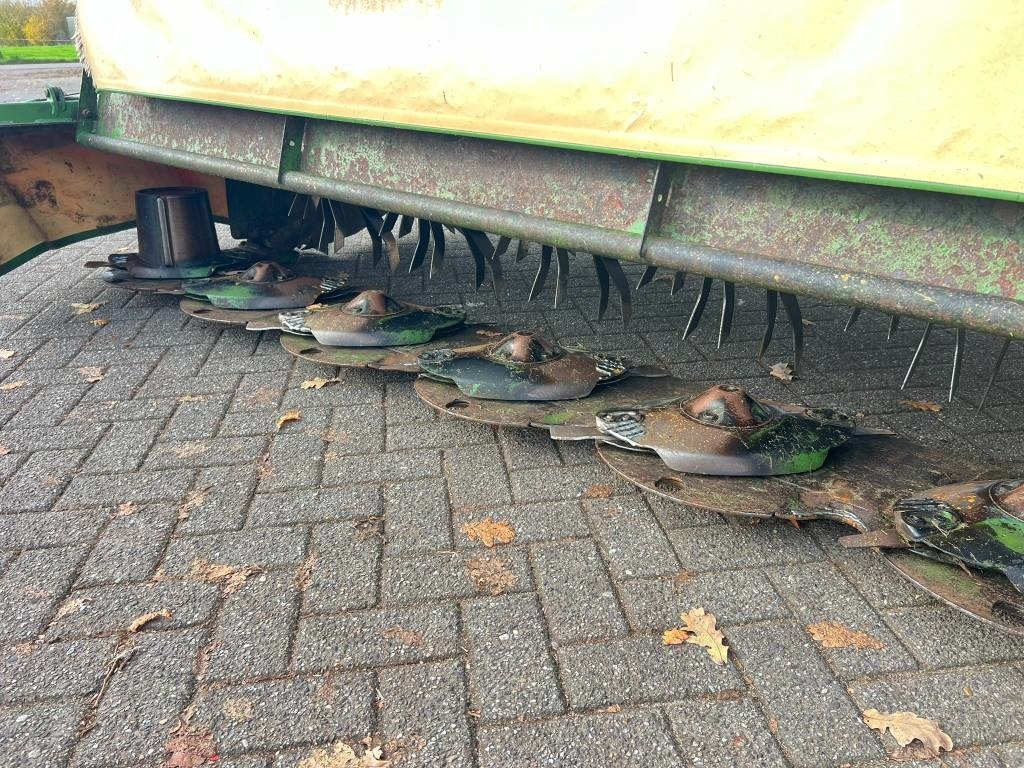 Krone Easy Cut R 320CV - Mower: picture 5 Krone Easy Cut R 320CV - Mower: picture 5