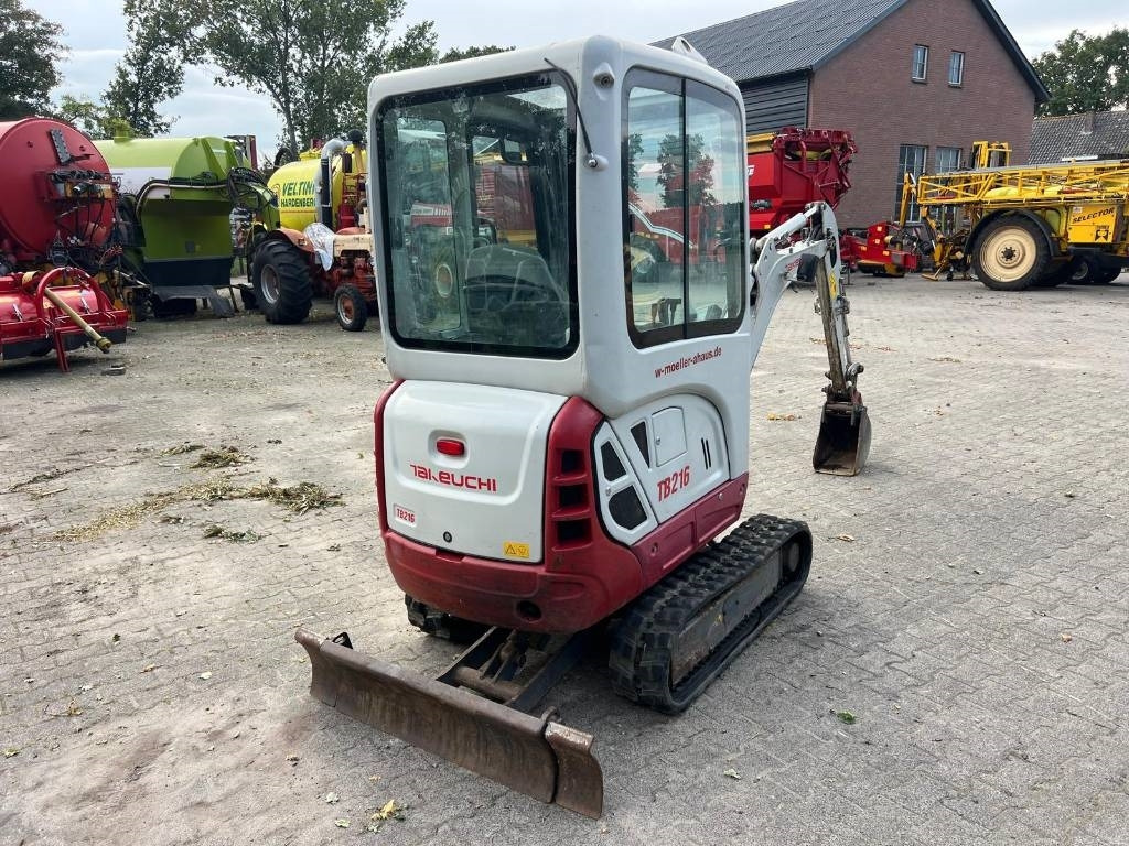 Takeuchi TB 216 - Mini excavator: picture 4 Takeuchi TB 216 - Mini excavator: picture 4