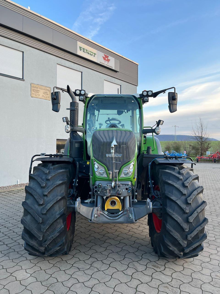 Fendt Fendt 720 Vario S4 ProfiPlus - Farm tractor: picture 3 Fendt Fendt 720 Vario S4 ProfiPlus - Farm tractor: picture 3