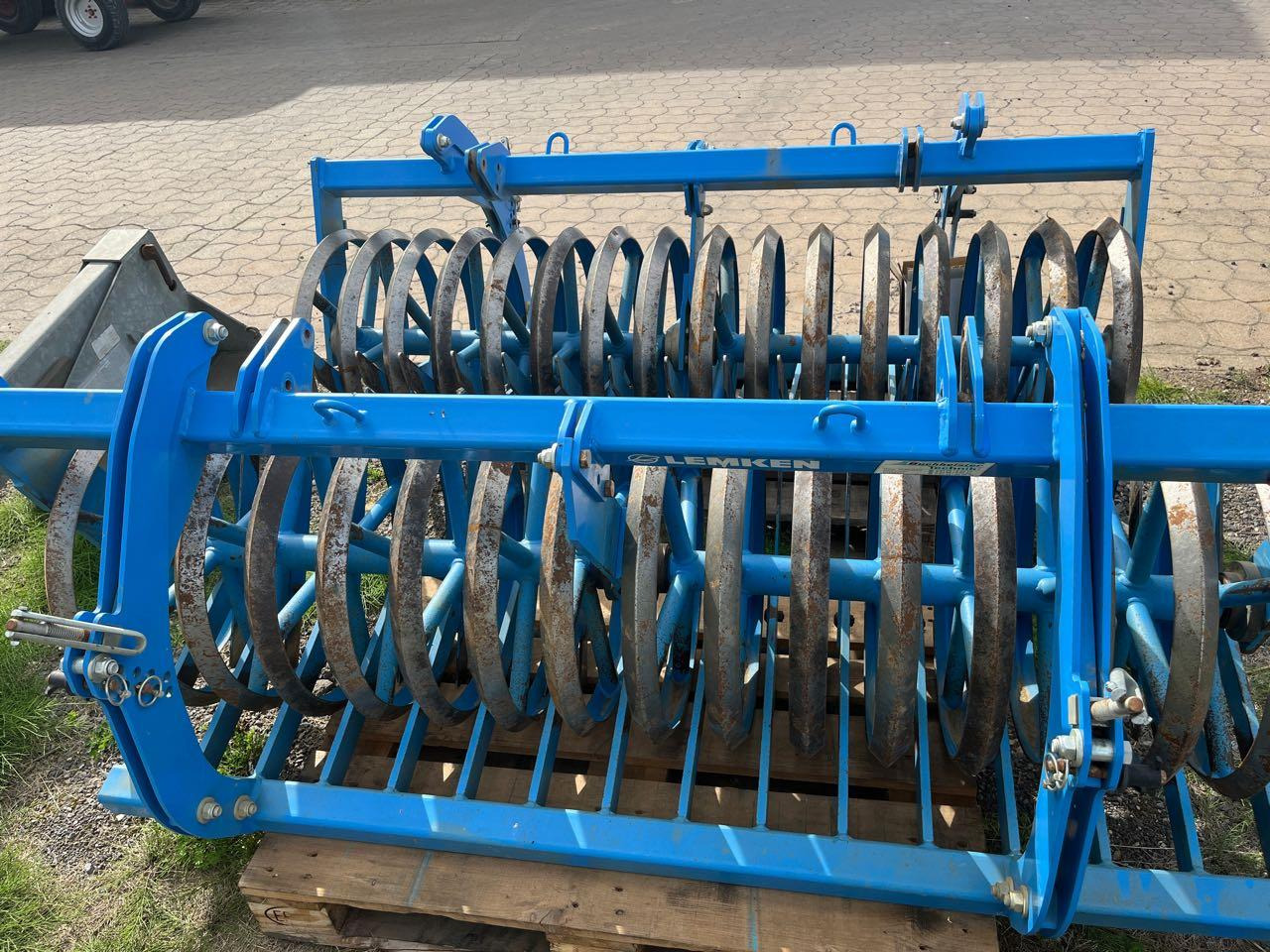 Lemken MSW 600 - Farm roller: picture 4 Lemken MSW 600 - Farm roller: picture 4