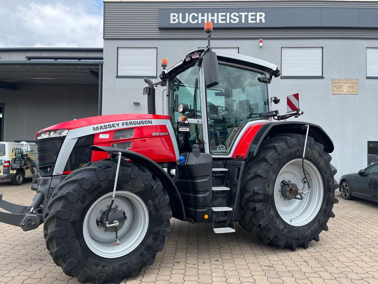 Massey Ferguson 8S.265 Dyna E-Power Exclusive - Farm tractor: picture 1 Massey Ferguson 8S.265 Dyna E-Power Exclusive - Farm tractor: picture 1
