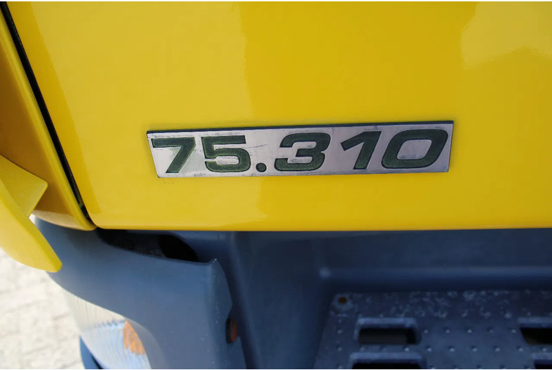 Garbage truck DAF CF 75 .310 + 6X2 STEERING: picture 9