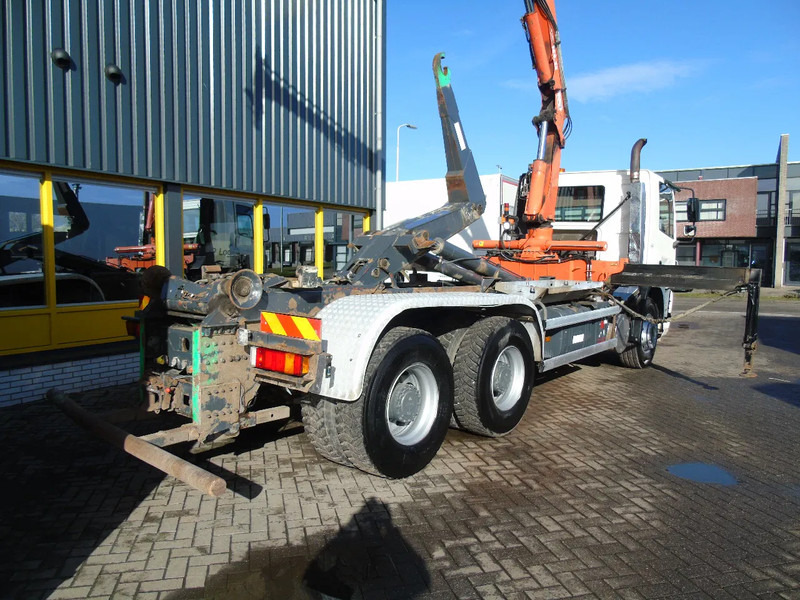 DAF CF 85.380 + ALTAS 165 + 6X4 + MANUAL + REMOTE - Hook lift truck, Crane truck: picture 4 DAF CF 85.380 + ALTAS 165 + 6X4 + MANUAL + REMOTE - Hook lift truck, Crane truck: picture 4