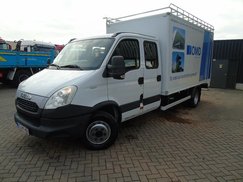 Iveco Daily 70 C17 + MANUAL - Closed box van: picture 3 Iveco Daily 70 C17 + MANUAL - Closed box van: picture 3
