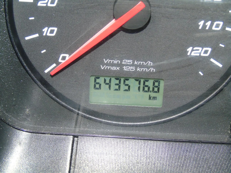 Box truck Iveco Stralis 310 + euro 6 + lift + 2x IN STOCK: picture 12