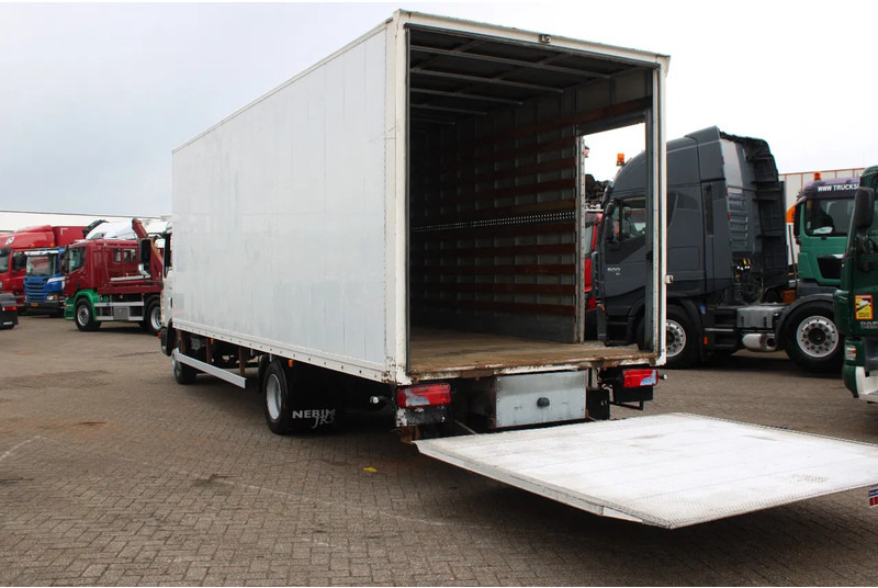 MAN TGL 12.210 + LIFT + MANUAL - Box truck: picture 5 MAN TGL 12.210 + LIFT + MANUAL - Box truck: picture 5