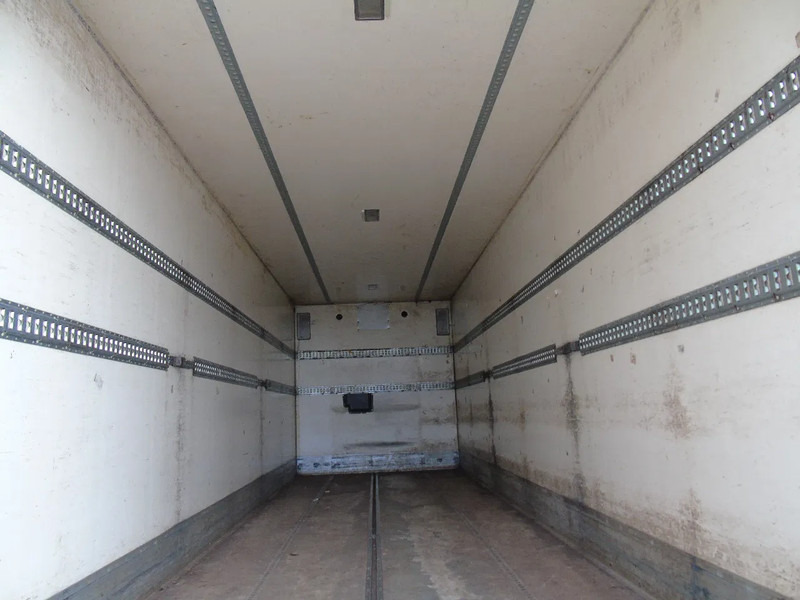 Box truck MAN TGM 12.250 + EURO 6 + LIFT: picture 7