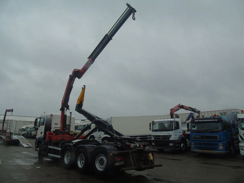 MAN TGS 35.440 + PALFINGER 24500 + 8X4 + EURO 5 + REMOTE - Hook lift truck, Crane truck: picture 5 MAN TGS 35.440 + PALFINGER 24500 + 8X4 + EURO 5 + REMOTE - Hook lift truck, Crane truck: picture 5