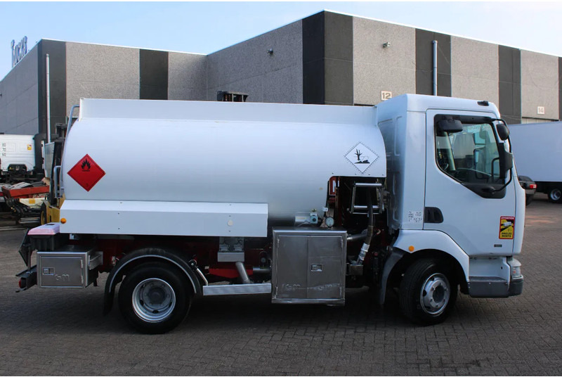 Renault Midlum 250 + 2 COMP + 6180liter + euro 2 + manual - Tanker truck: picture 3 Renault Midlum 250 + 2 COMP + 6180liter + euro 2 + manual - Tanker truck: picture 3