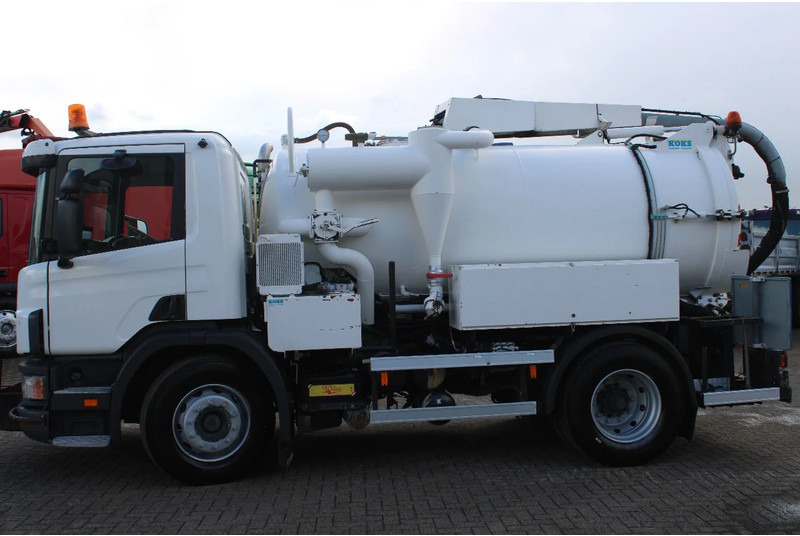 Scania 94 .230 + 5m3 waste + 1m3 clean - Vacuum truck: picture 4 Scania 94 .230 + 5m3 waste + 1m3 clean - Vacuum truck: picture 4