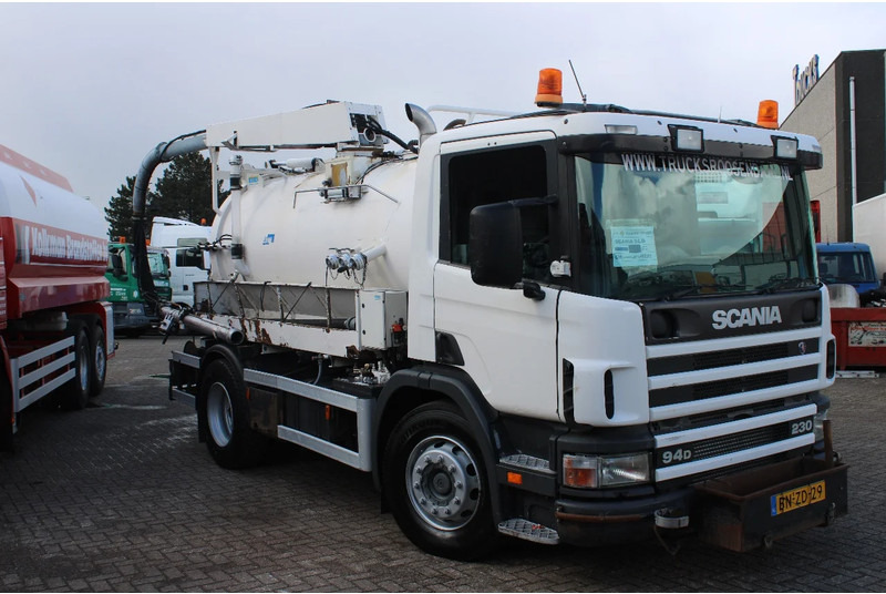 Scania 94 .230 + 5m3 waste + 1m3 clean - Vacuum truck: picture 2 Scania 94 .230 + 5m3 waste + 1m3 clean - Vacuum truck: picture 2