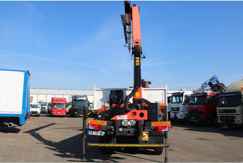 Scania P 360 + PALFINGER 18002-EH-B + 6X2 + REMOTE + EURO 6 - Crane truck: picture 5 Scania P 360 + PALFINGER 18002-EH-B + 6X2 + REMOTE + EURO 6 - Crane truck: picture 5