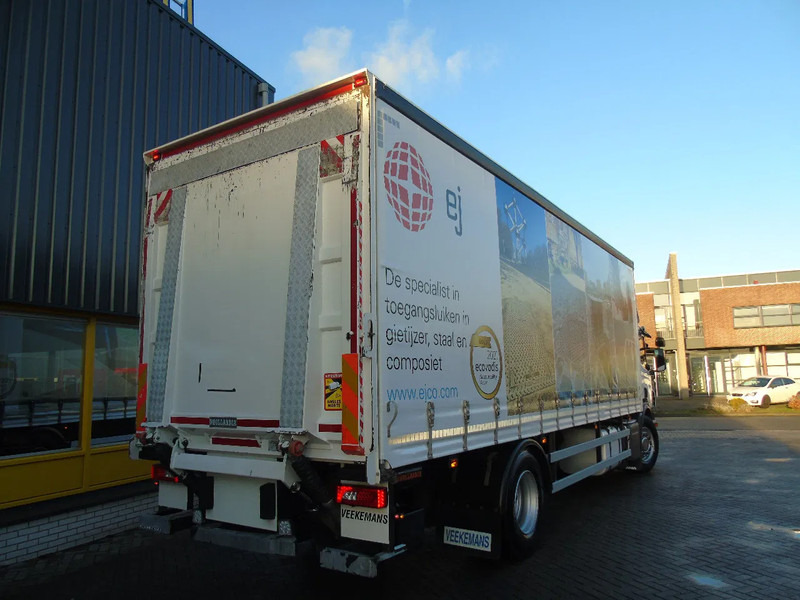 Scania P 370 + LIFT + EURO 6 + 19T - Curtain side truck: picture 4 Scania P 370 + LIFT + EURO 6 + 19T - Curtain side truck: picture 4