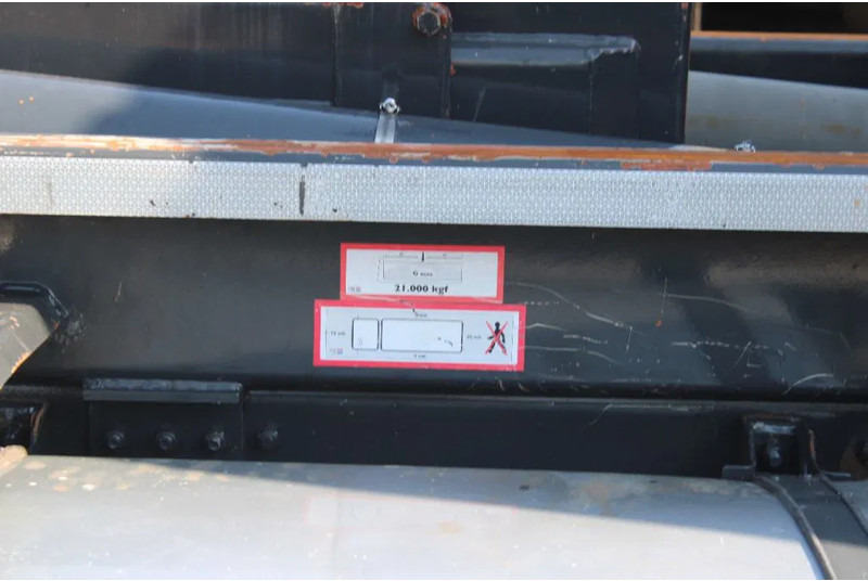 Scania R440 + EURO 5 + 21T VDL - Hook lift truck: picture 5 Scania R440 + EURO 5 + 21T VDL - Hook lift truck: picture 5