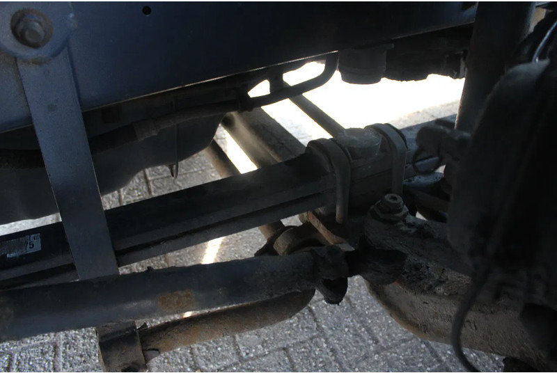 Tractor unit DAF XF 105 105.410 + EURO 5+ 330 KM!!: picture 10