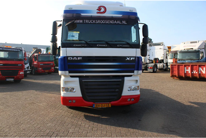 DAF XF 105 105.410 + EURO 5+ 330 KM!! - Tractor unit: picture 3 DAF XF 105 105.410 + EURO 5+ 330 KM!! - Tractor unit: picture 3