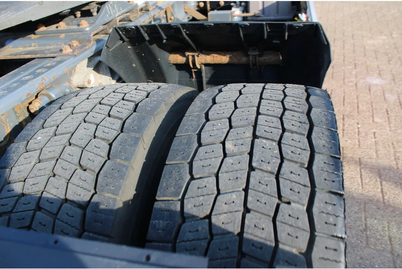 Tractor unit DAF XF 105 105.410 + EURO 5+ 330 KM!!: picture 14