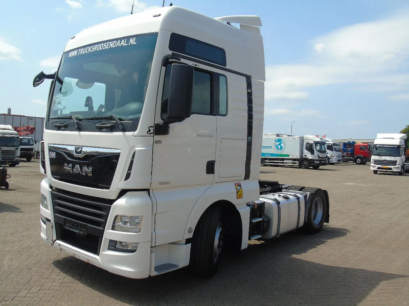 MAN TGX 18.460 + RETARDER + 5X IN STOCK + EURO 6 - Tractor unit: picture 2 MAN TGX 18.460 + RETARDER + 5X IN STOCK + EURO 6 - Tractor unit: picture 2