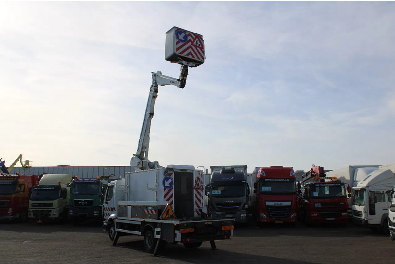 Renault Midlum 220 + manual + 16 meter - Truck: picture 3 Renault Midlum 220 + manual + 16 meter - Truck: picture 3