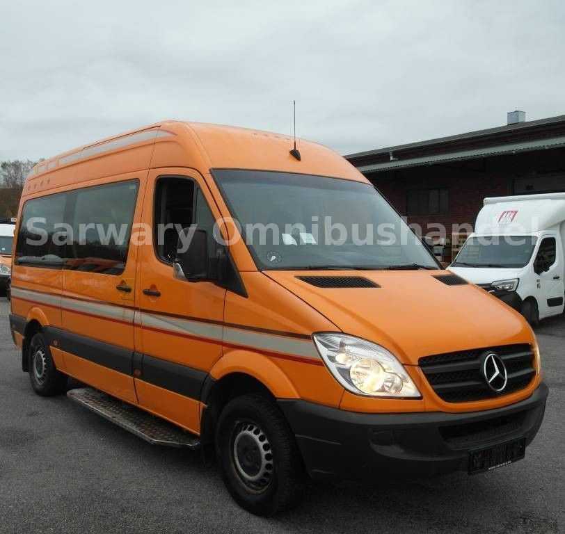 Mercedes-Benz 315 CDI Sprinter *Klima*12-Sitze*Lift*318 - Minibus, Passenger van: picture 1 Mercedes-Benz 315 CDI Sprinter *Klima*12-Sitze*Lift*318 - Minibus, Passenger van: picture 1