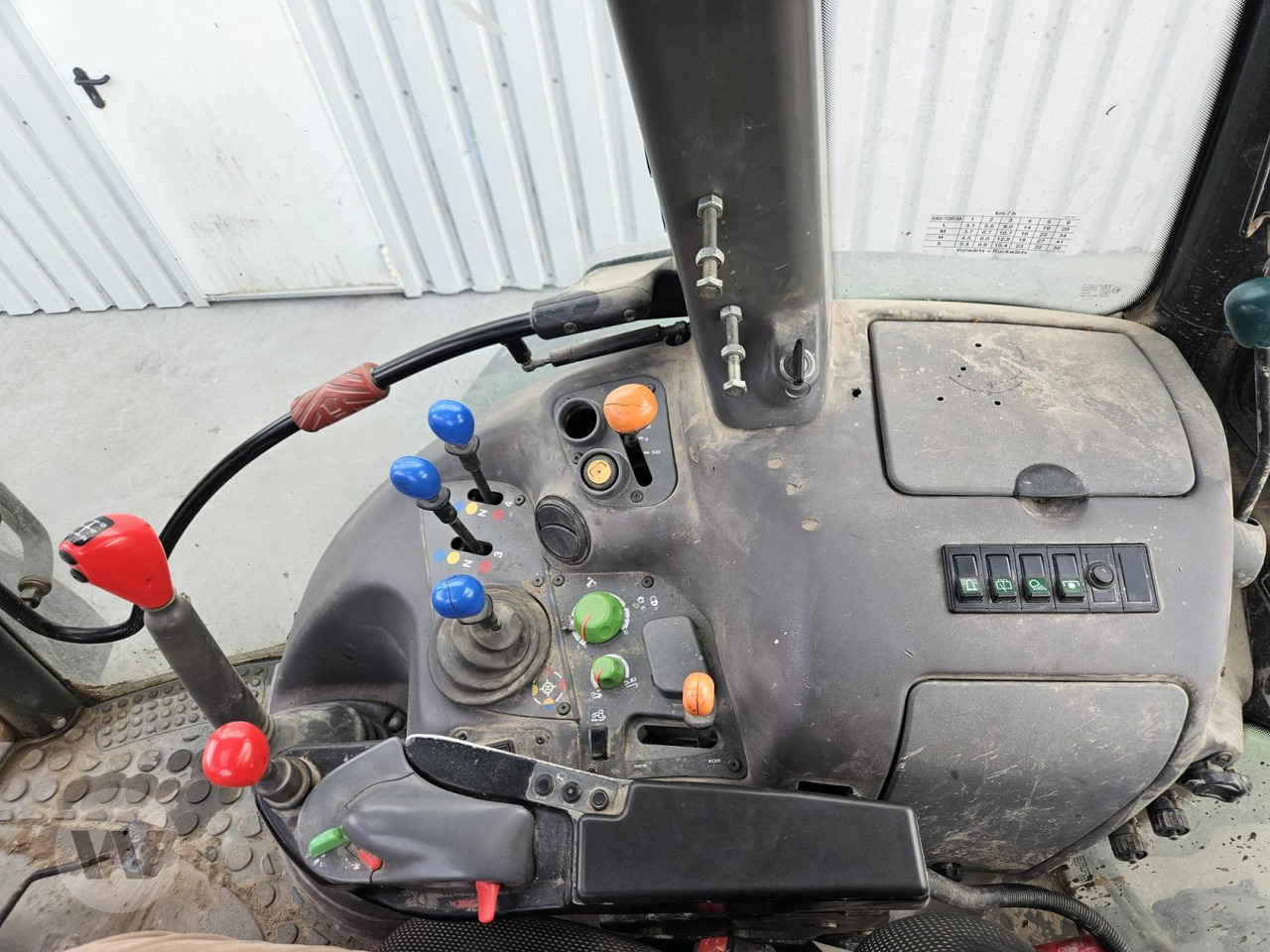 Deutz Agrotron 165 - Farm tractor: picture 2 Deutz Agrotron 165 - Farm tractor: picture 2