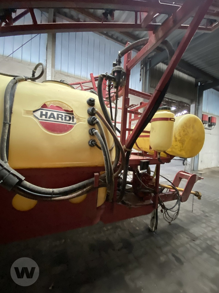 Hardi Navigator 3000 Echo - Trailed sprayer: picture 3 Hardi Navigator 3000 Echo - Trailed sprayer: picture 3