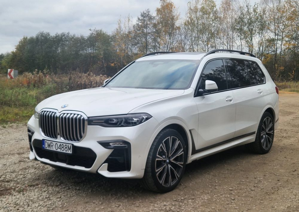 BMW X7 M50i sport - SUV: picture 3 BMW X7 M50i sport - SUV: picture 3