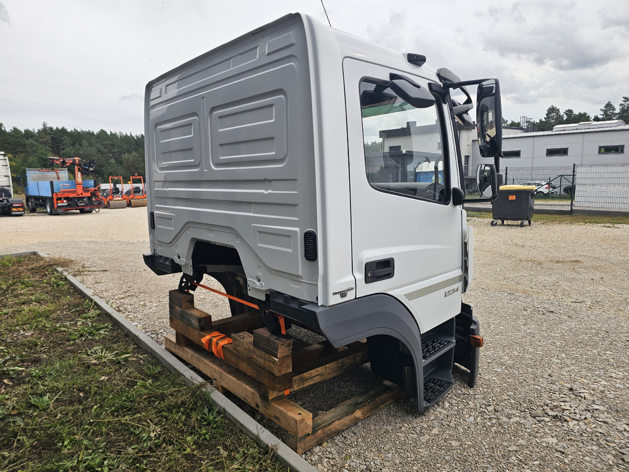 MERCEDES-BENZ ATEGO EURO 6 / COMPLETE CABINE - Cab: picture 5 MERCEDES-BENZ ATEGO EURO 6 / COMPLETE CABINE - Cab: picture 5