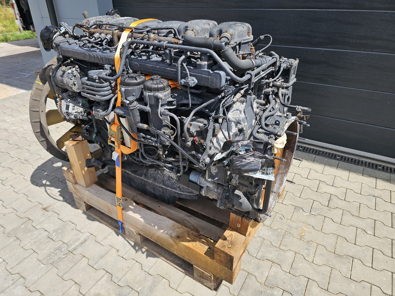SCANIA DC13 147 / 146 EURO 6 / COMPLETE ENGINE - Engine: picture 3 SCANIA DC13 147 / 146 EURO 6 / COMPLETE ENGINE - Engine: picture 3