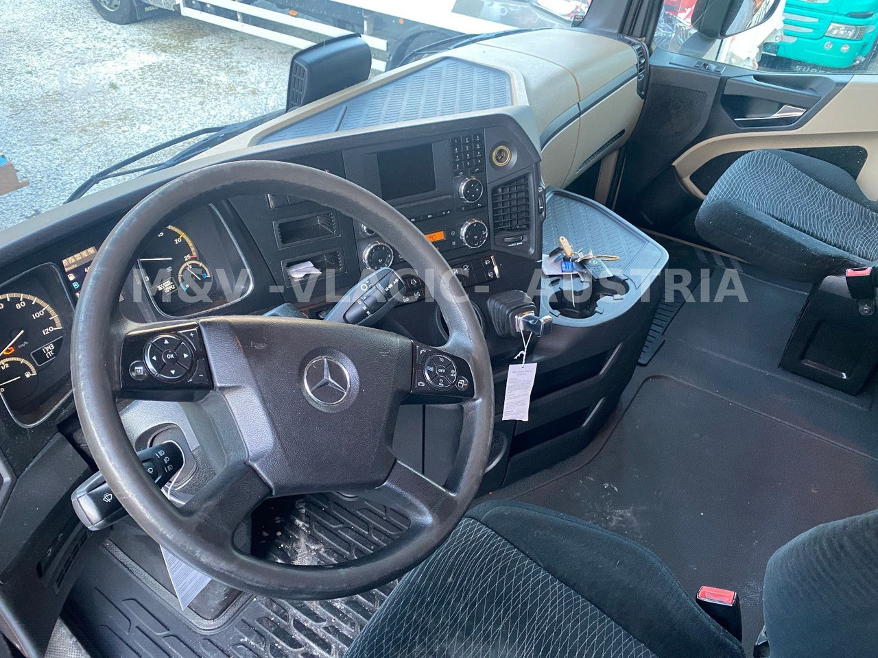 Mercedes-Benz 2542 - Container transporter/ Swap body truck: picture 5 Mercedes-Benz 2542 - Container transporter/ Swap body truck: picture 5