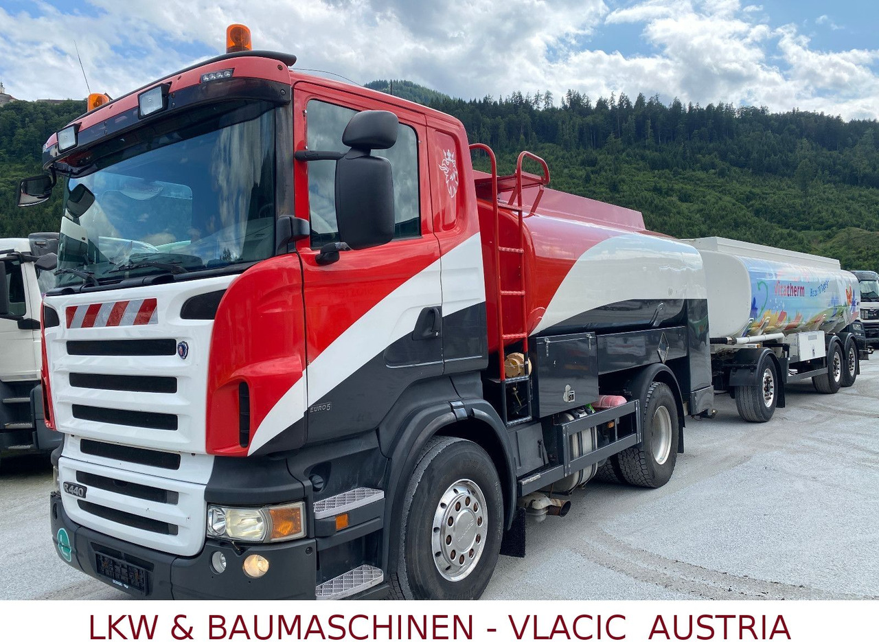 Scania R440 ADR /FL/AT Benzin/Diesel - Tanker truck: picture 1 Scania R440 ADR /FL/AT Benzin/Diesel - Tanker truck: picture 1