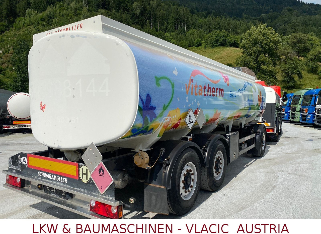 Schwarzmüller Tank ADR Benzin/ Diesel 23430Liter - Tanker trailer: picture 5 Schwarzmüller Tank ADR Benzin/ Diesel 23430Liter - Tanker trailer: picture 5