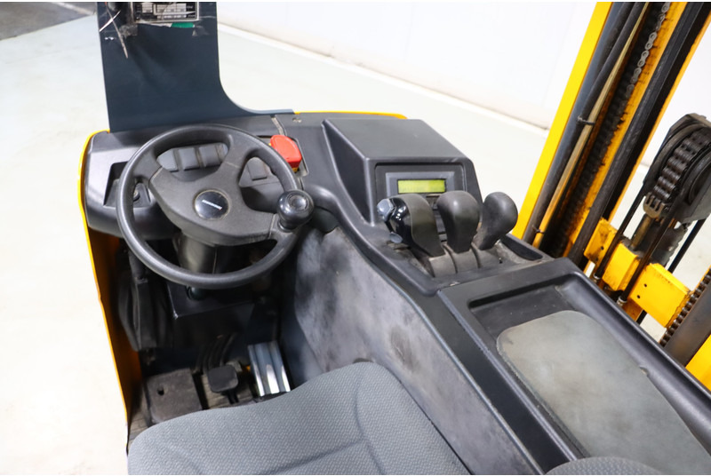 Jungheinrich ETV110 - Reach truck: picture 2 Jungheinrich ETV110 - Reach truck: picture 2