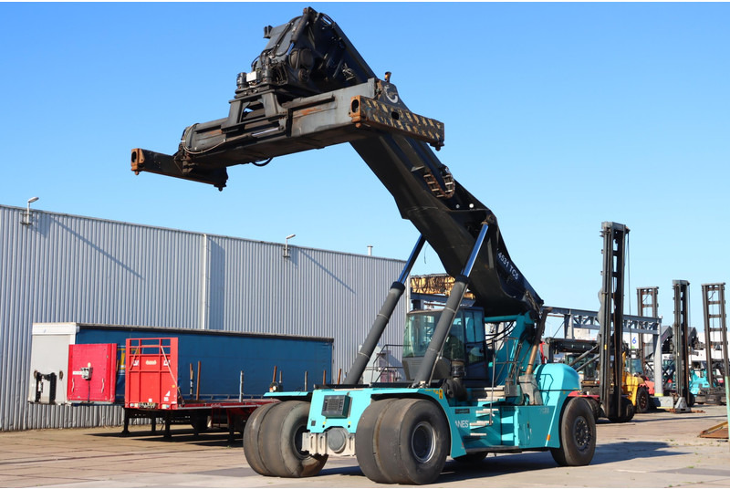 KONECRANES 4531TC5 - Reach stacker: picture 3 KONECRANES 4531TC5 - Reach stacker: picture 3