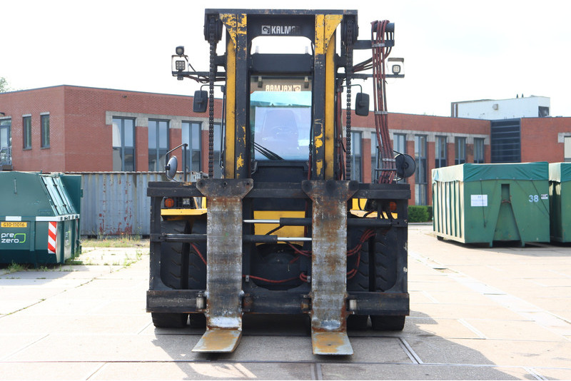 Kalmar DCG220-12LB - Diesel forklift: picture 3 Kalmar DCG220-12LB - Diesel forklift: picture 3