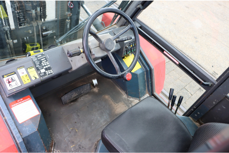 Manitou M50-4 - Diesel forklift: picture 2 Manitou M50-4 - Diesel forklift: picture 2
