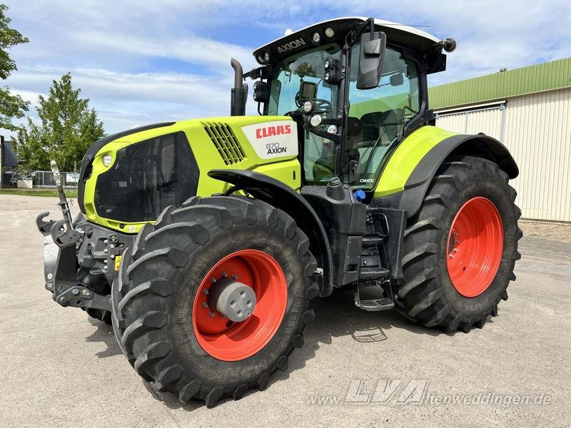 CLAAS Axion 870 - Farm tractor: picture 1 CLAAS Axion 870 - Farm tractor: picture 1