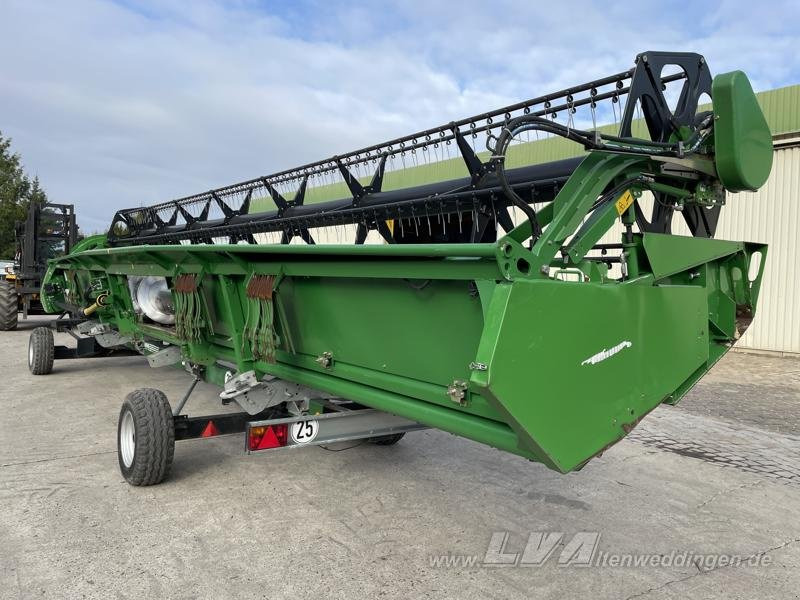 John Deere PremiumFlow 635 Zürn - Combine header: picture 4 John Deere PremiumFlow 635 Zürn - Combine header: picture 4