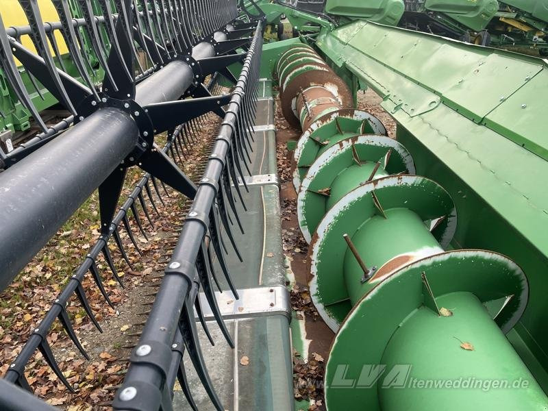 John Deere T670 i - Combine harvester: picture 5 John Deere T670 i - Combine harvester: picture 5