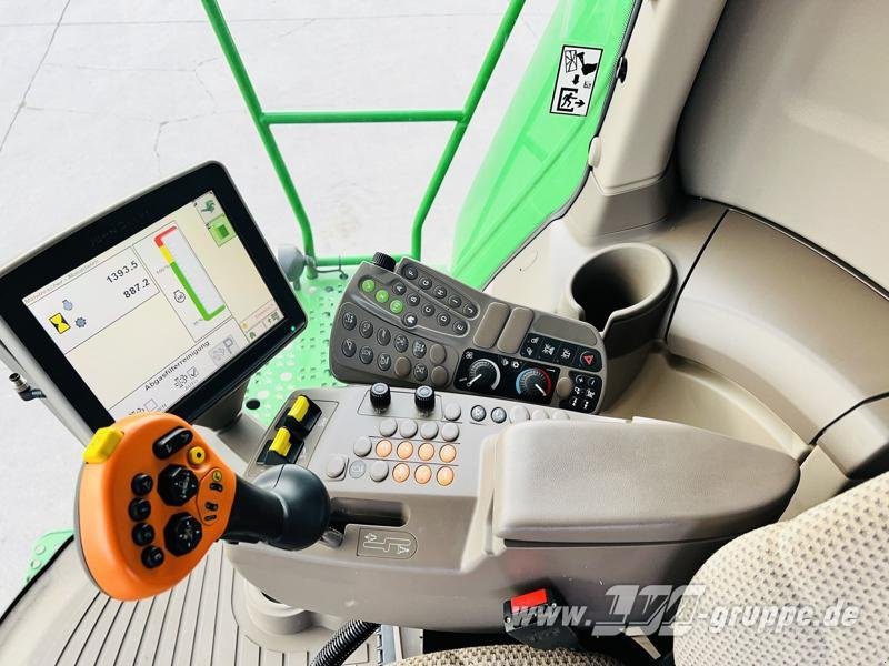 Combine harvester John Deere W660: picture 9