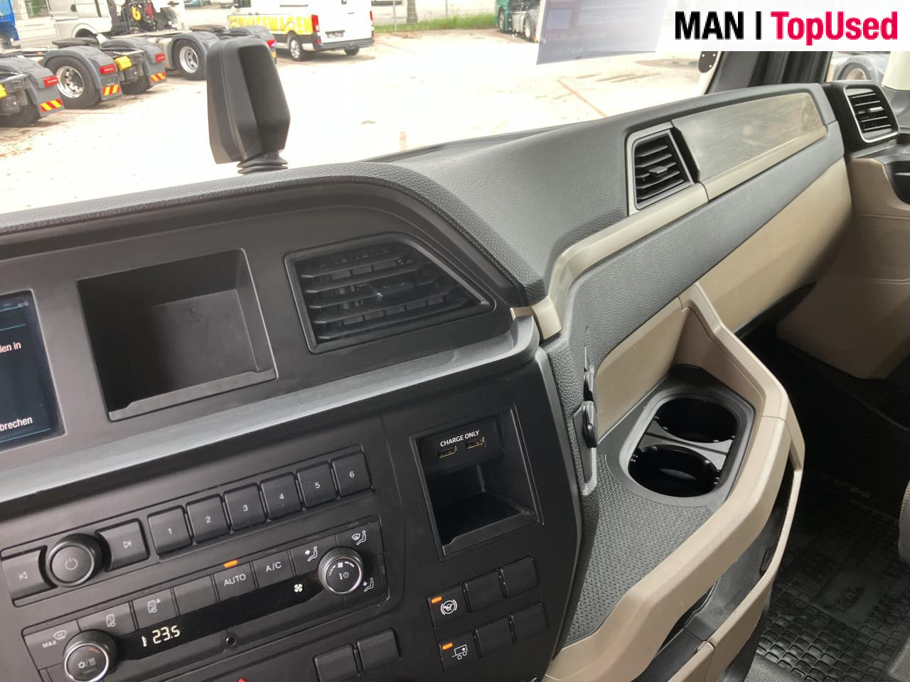 MAN TGX 18.470 4x2 BL SA - Tractor unit: picture 3 MAN TGX 18.470 4x2 BL SA - Tractor unit: picture 3