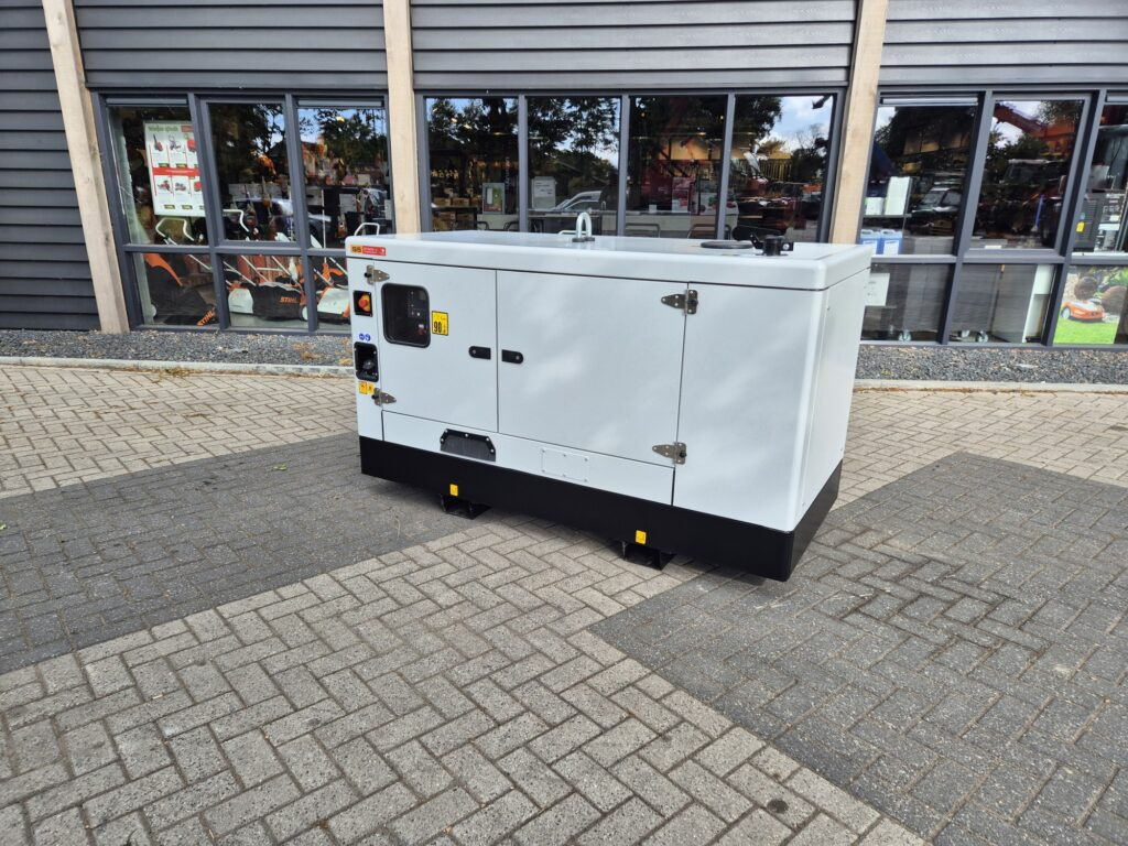 BRINKMAN & NIEMEIJER 17.5 KVA - Generator set: picture 3 BRINKMAN & NIEMEIJER 17.5 KVA - Generator set: picture 3