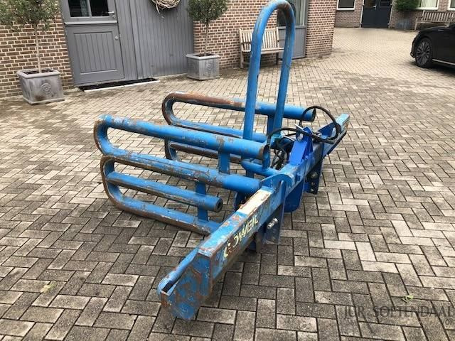 GOWEIL bale clamp - Clamp for Agricultural machinery: picture 5 GOWEIL bale clamp - Clamp for Agricultural machinery: picture 5