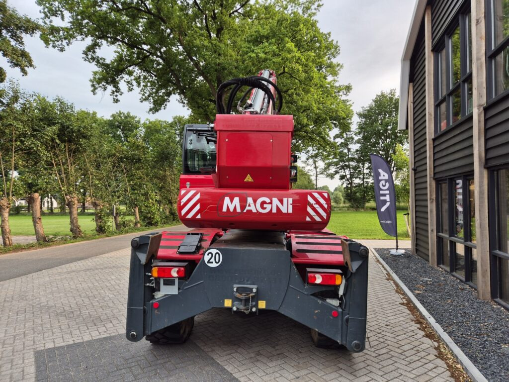 MAGNI RTH 5.21 Smart D/C - Telescopic handler: picture 4 MAGNI RTH 5.21 Smart D/C - Telescopic handler: picture 4