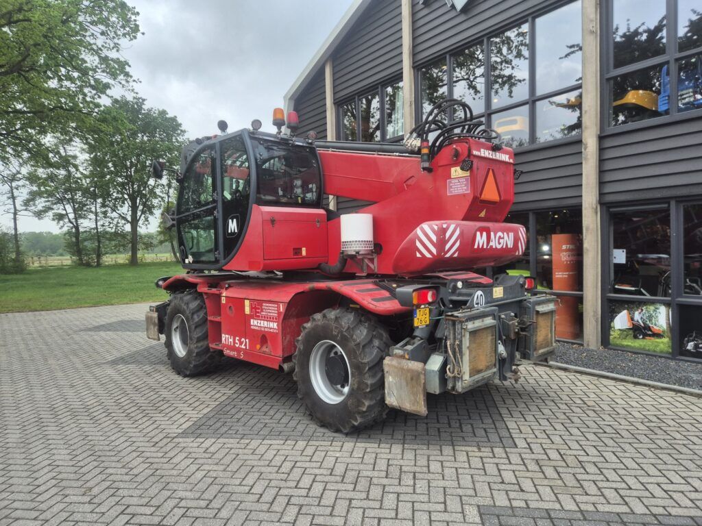 MAGNI RTH 5.21 Smart S-D/C - Telescopic handler: picture 3 MAGNI RTH 5.21 Smart S-D/C - Telescopic handler: picture 3