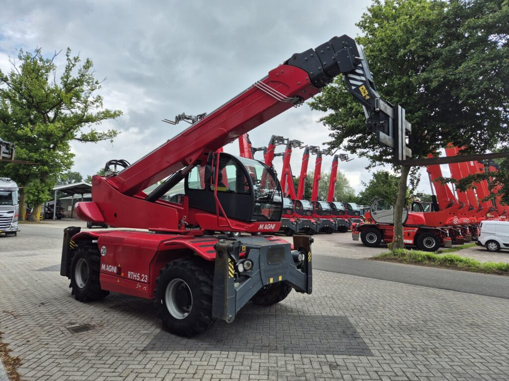 MAGNI RTH 5.23 Smart D/C - Telescopic handler: picture 5 MAGNI RTH 5.23 Smart D/C - Telescopic handler: picture 5
