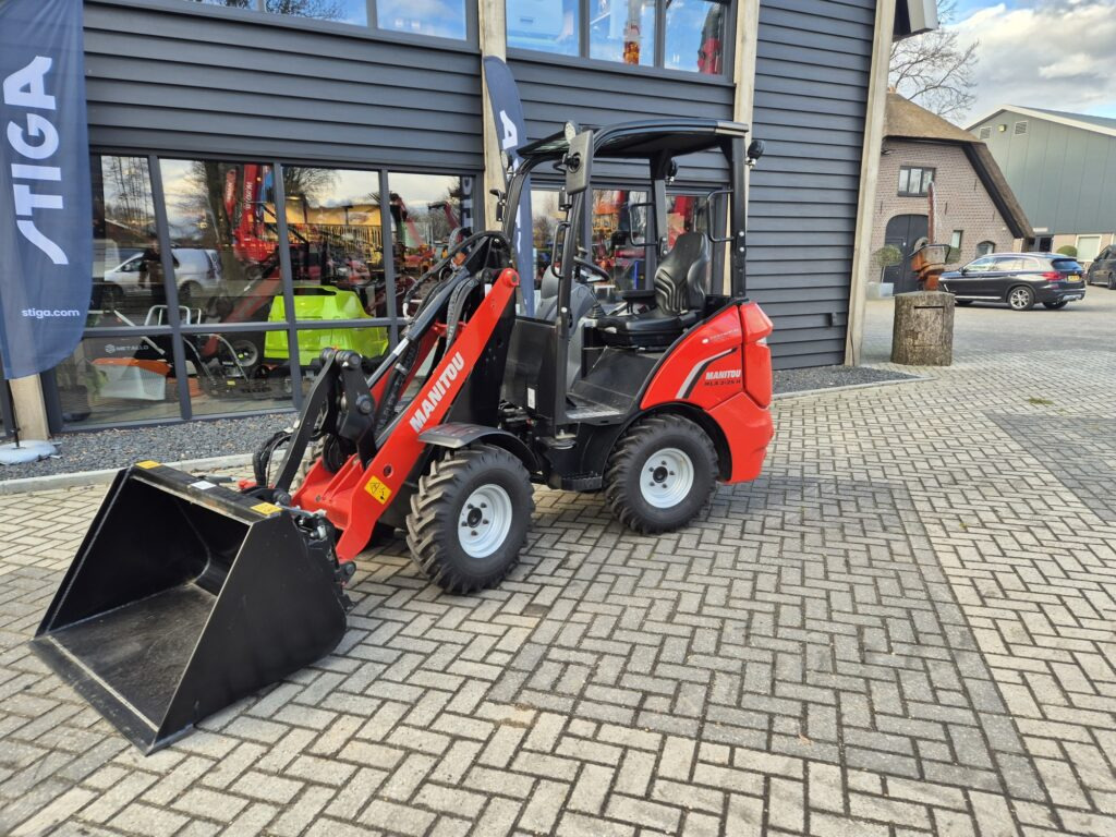 MANITOU MLA 2-25H miniloader - Compact loader: picture 2 MANITOU MLA 2-25H miniloader - Compact loader: picture 2