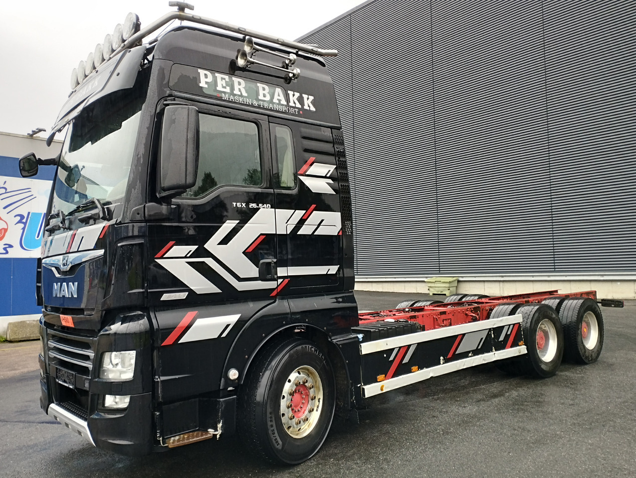 MAN 26.640 6x4 big axles , retarder - Cab chassis truck: picture 1 MAN 26.640 6x4 big axles , retarder - Cab chassis truck: picture 1